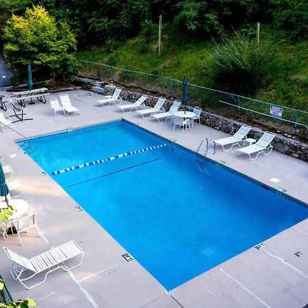 Bearadise Retreat At English Mountain Condo Sevierville Εξωτερικό φωτογραφία
